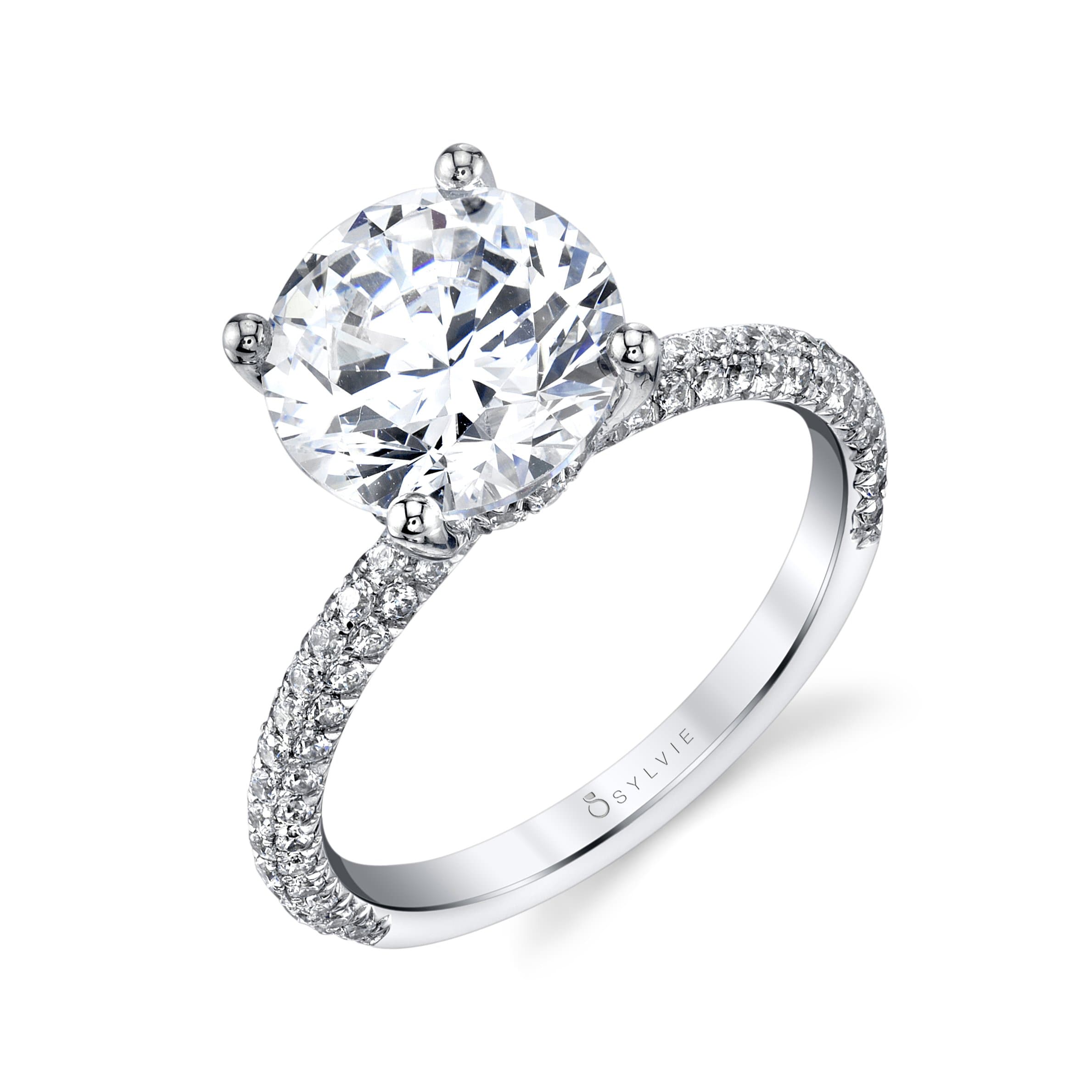Baguette Engagement Ring with Round Diamond | The Diamond Guys